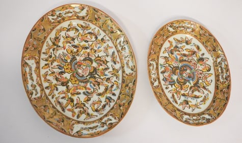 Exceptional Antique Chinese Export 1000 Butterfly Porcelain Platters