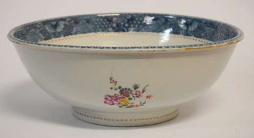 Very Fine Antique Chinese Export Porcelain Center or Punch Bowl