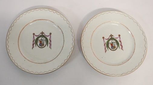 Excellent Pair Antique Chinese Export Armorial Porcelain Dishes