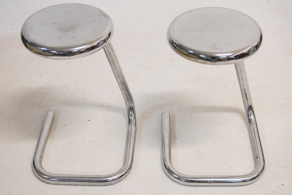 Excellent Pair Mid Century Chrome Bar Stools (1 of 3)