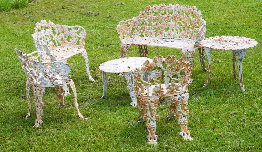 Excellent Set Antique Cast Iron Garden Furniture: Circa 1890. Having fine pierced backs and seats the set is all matching and in very nice sturdy ready to use condition. Sold from the collection of a Charleston lady and gentleman.