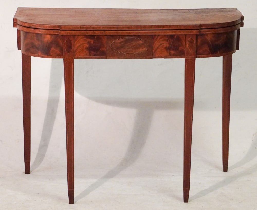 Handsome American Federal Figured & Inlaid Mahogany Games Table (1 of 9)