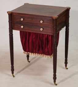 Exceptional American Federal Inlaid Rosewood Work Table or Sewing Stand