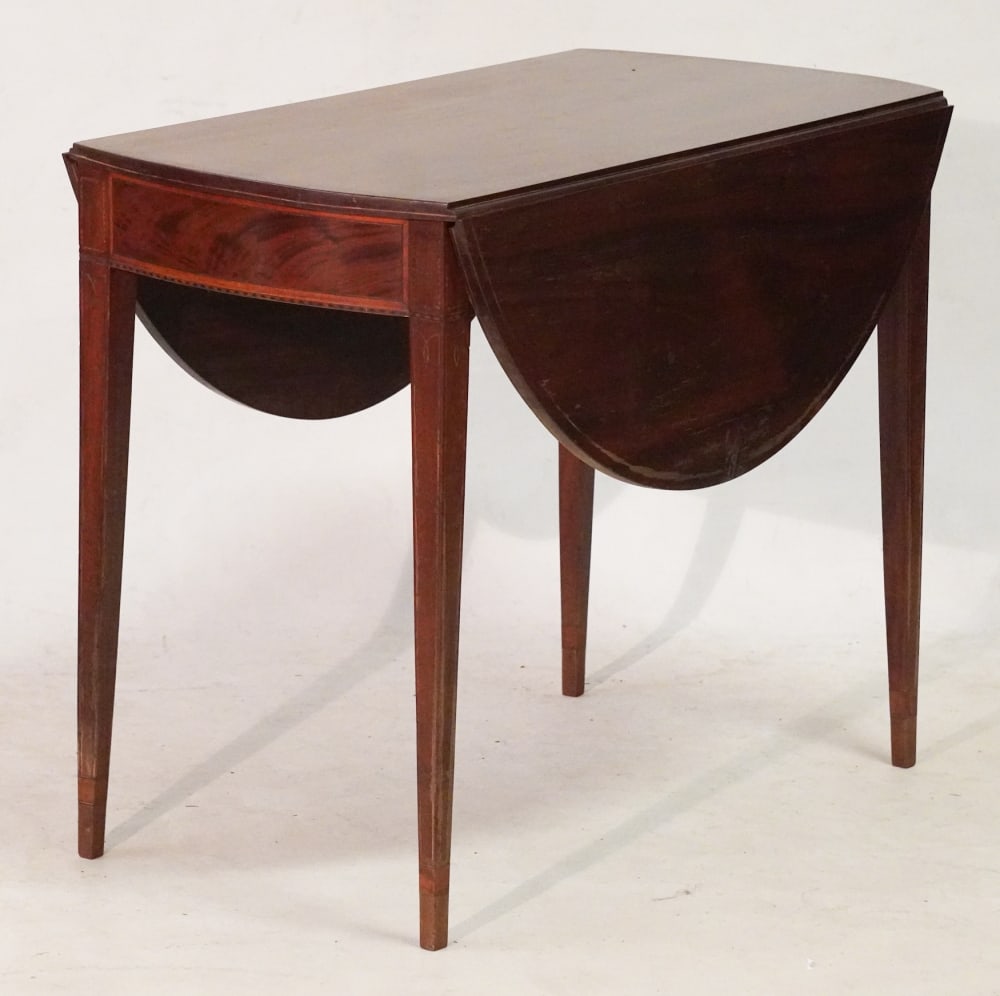 Very Handsome Southern Federal Inlaid & Figured Mahogany Pembroke Table (1 of 6)