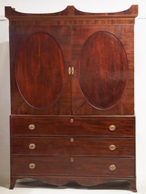Southern Federal Figured Mahogany Linen Press