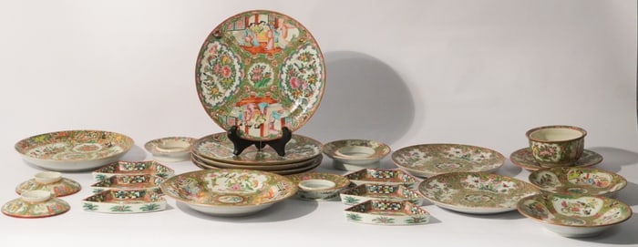 Collection Antique Chinese Export Porcelain Rose Medallion Table Wares