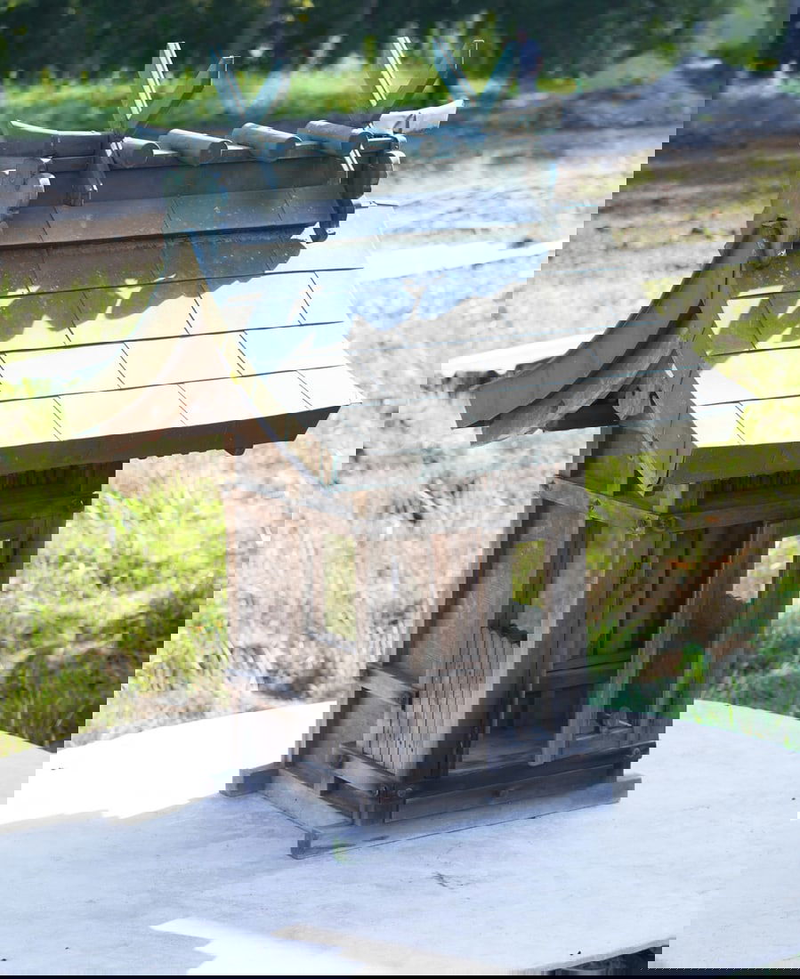 Charming Vintage Hand Crafted Chinese Garden Pagoda House (1 of 3)