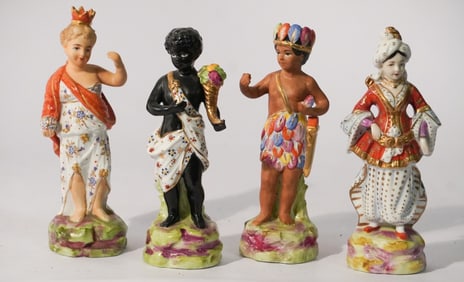 Set Matehetta Figural Porcelain Four Season Figure