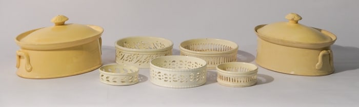 Collection English & French Creamware Table Wares