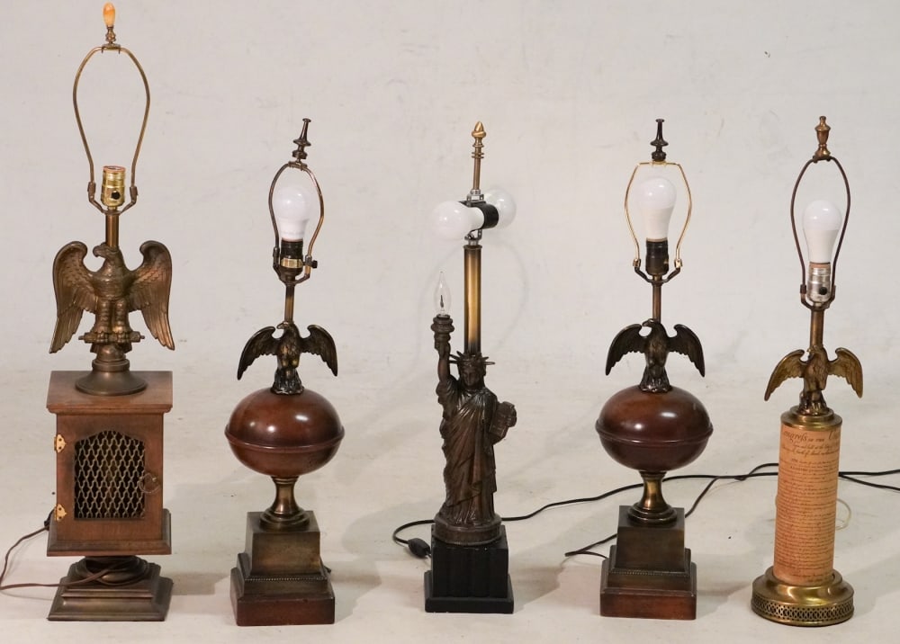 Collection Charming Federal Style Table Lamps (1 of 1)