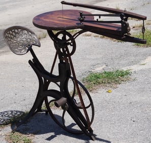 Very Original Antique Iron Pedal Scroll Saw