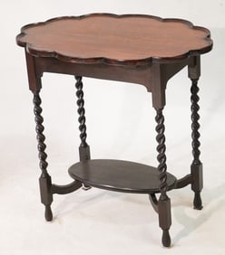 English Arts & Crafts Period Oak Side Table