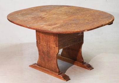 American Back Country Tilting Breakfast Table