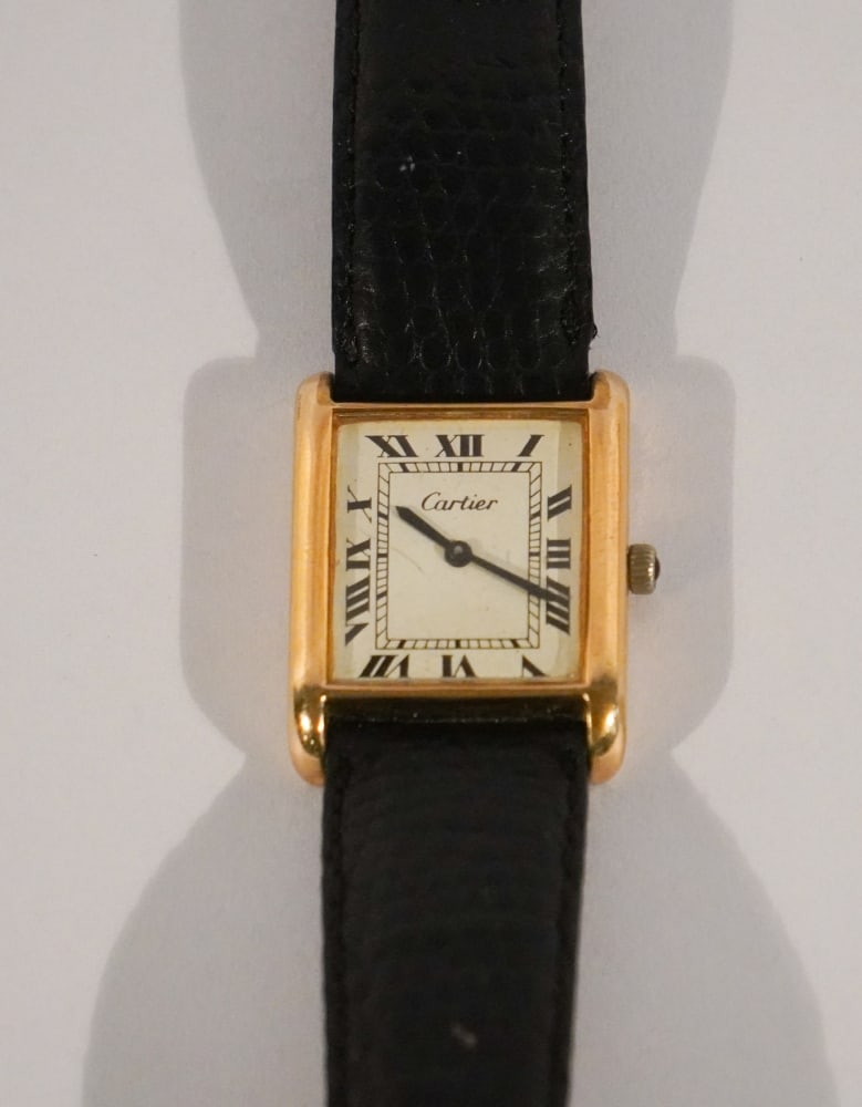 Fine Gentleman's Cartier Tank Wristwatch (1 of 2)