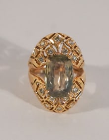 Very Fine 14k Gold Diamond & Peridot Cocktail Ring