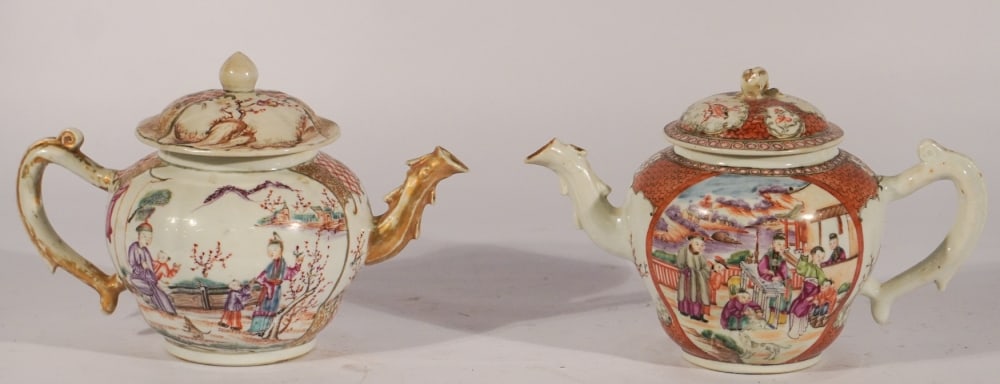 Two Excellent Antique Chinese Export Porcelain Tea Pots (1 of 5)