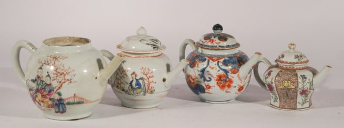Collection Antique Chinese Export Porcelain Teapot