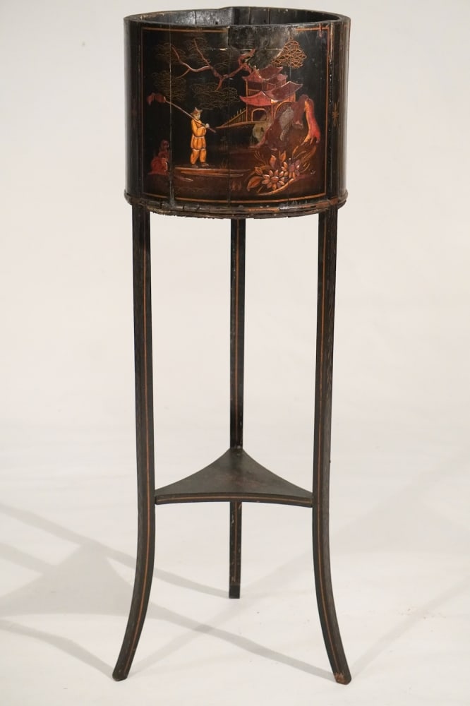 Handsome English Regency Chinoiserie Japanned Plant or Fern Stand (1 of 3)