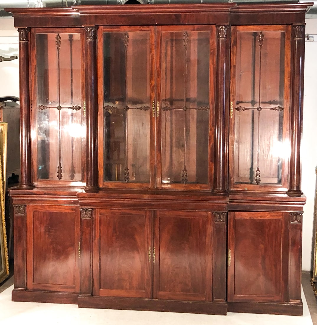 Excellent English Regency Carved & Figured Mahogany Breakfront BookCase (1 of 15)