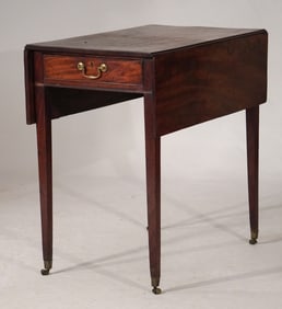 English George III Mahogany Pembroke Table
