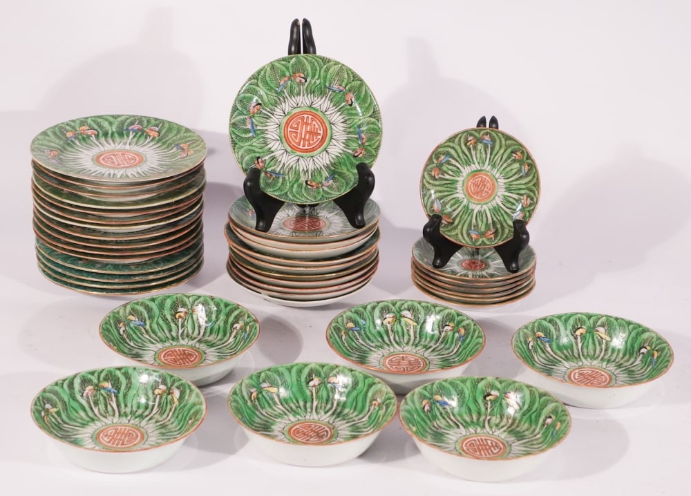 Fine Set Antique Chinese Export Cabbage Leaf Table Wares (1 of 4)