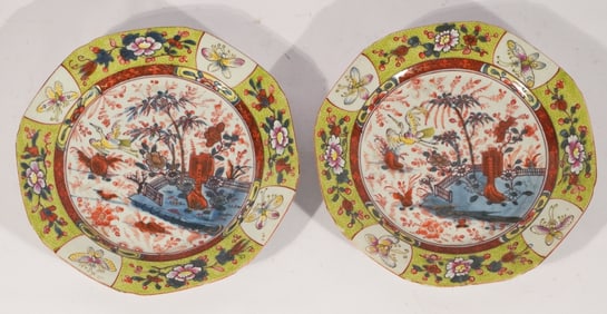 Pair Antique Chinese Export Porcelain Dishes
