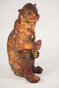 Excellent Vintage Cigar Store Style Bear Sculpture