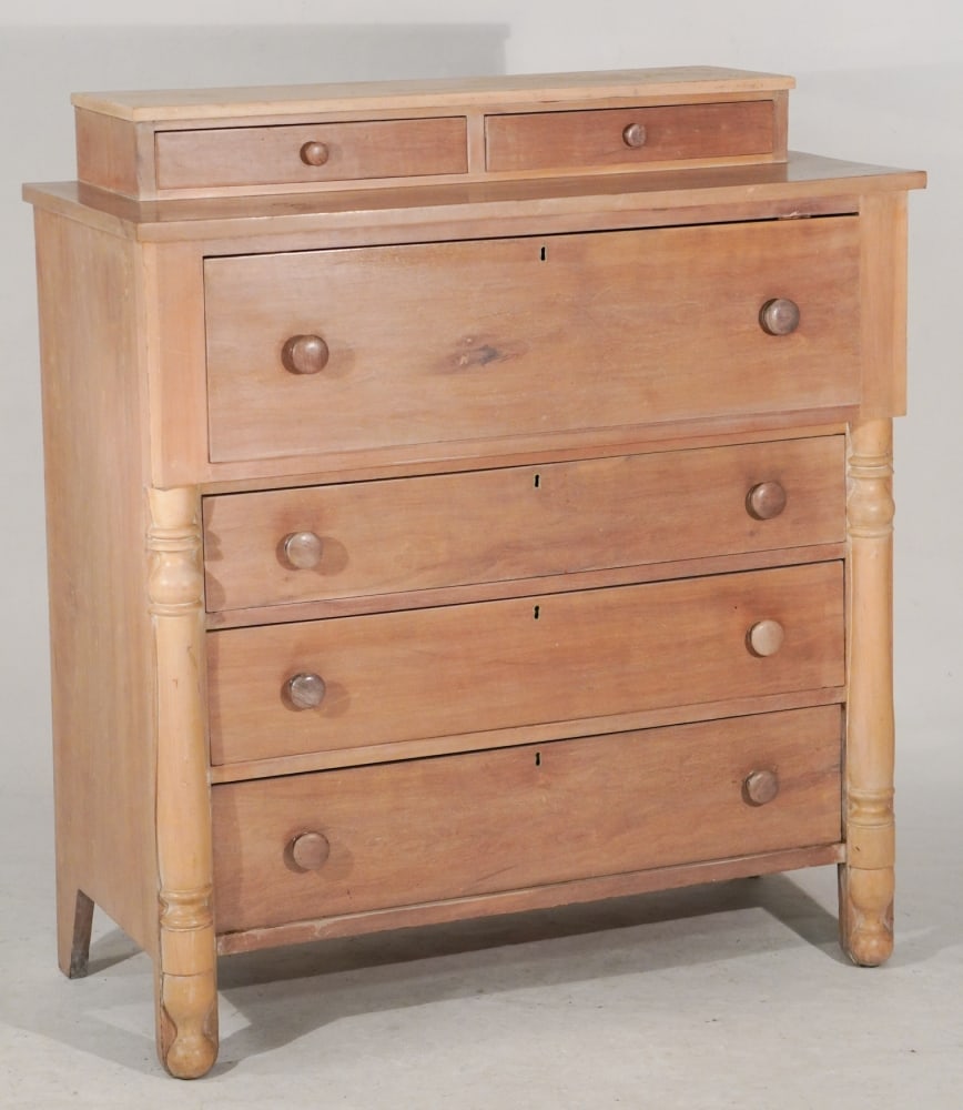Charming American Classical Pickled Wood Chest (1 of 3)