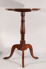 American Federal Walnut Side Table or Kettle Stand