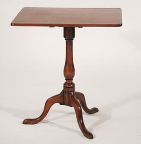 American Queen Anne Poplar Tilt Top Side Table
