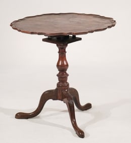 Handsome English or American Chippendale Carved Mahogany Tea Table