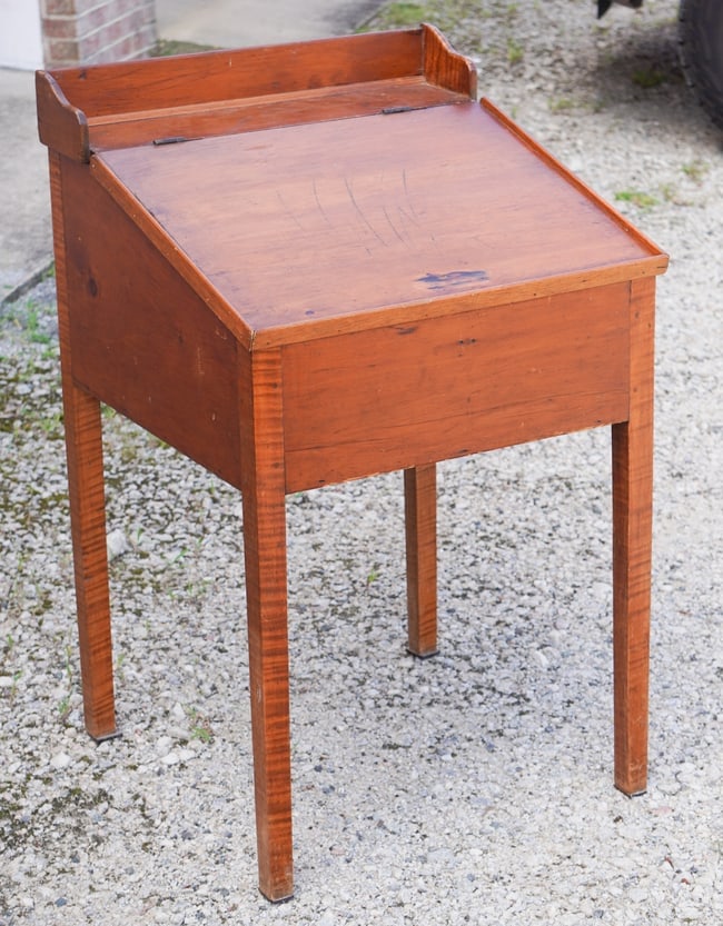Country Hepplewhite Pine and Tiger Maple Desk (1 of 4)