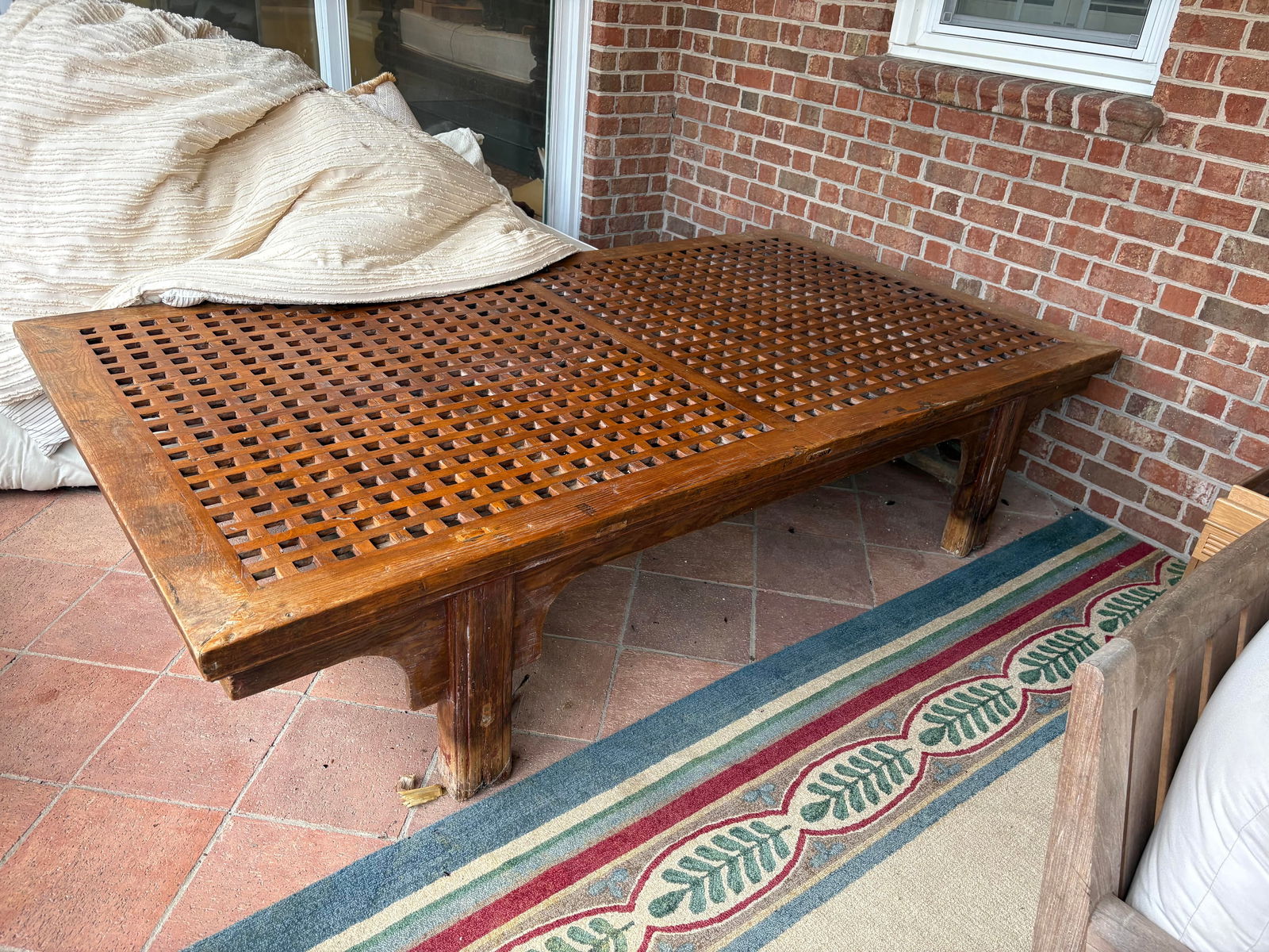 Antique Oriental Carved Hardwood Day Bed (1 of 2)