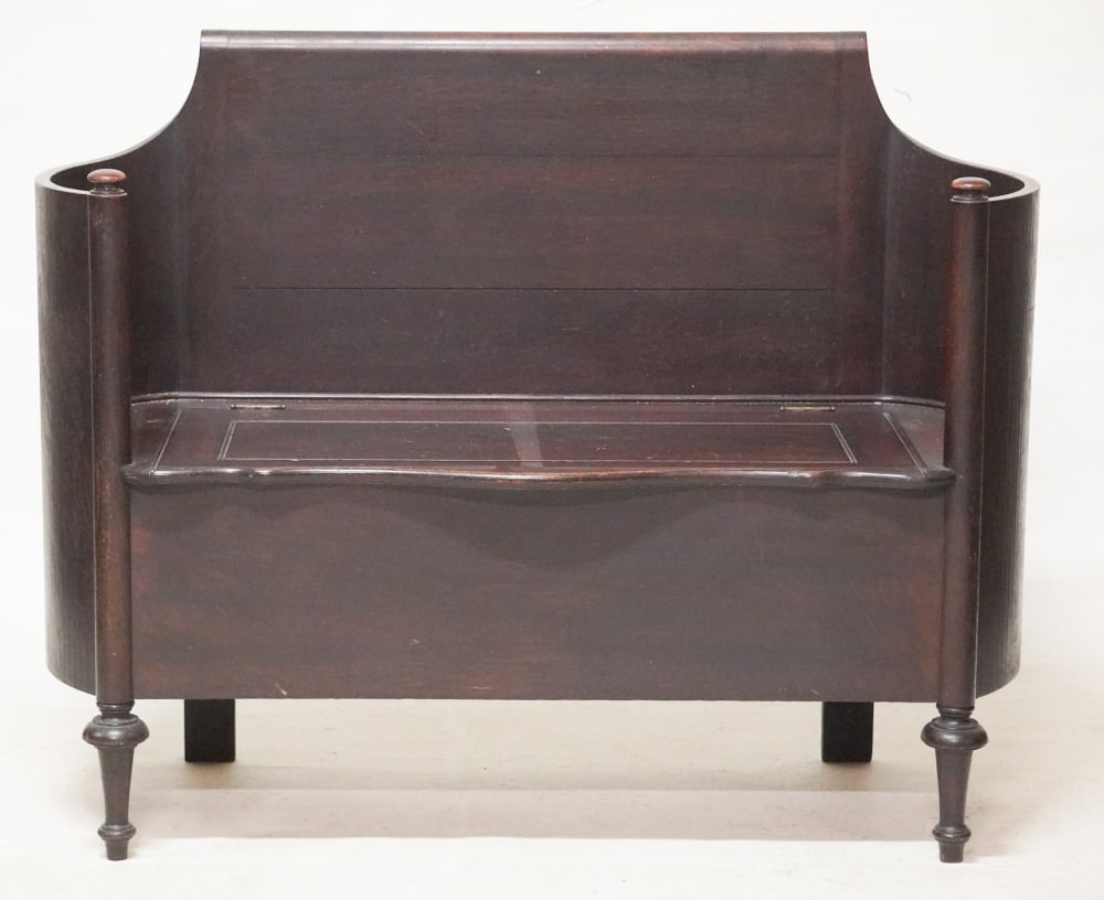 Handsome English Jacobean Oak Settle Bench of Nice Smaller Size (1 of 2)