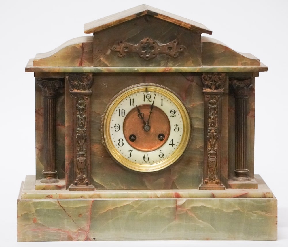 Charming Victorian Onyx & Gilt Bronze Mantel Clock (1 of 3)