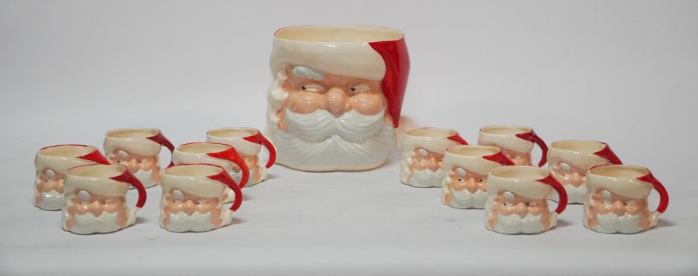 Charming Set Vintage Santa Mugs & Eggnog Bowl (1 of 2)