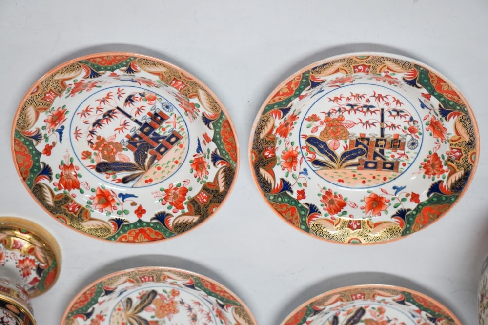 Handsome Spode 967 Imari Pattern Porcelain Set - 4