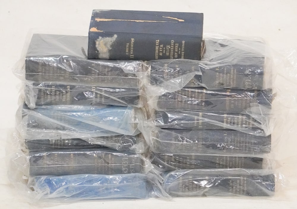 Antique Volumes Official Records of the Union and Confederate Navies: 13 volumes set in well kept condition of 31. Sold from the collection of Limestone College, Gaffney, South Carolina