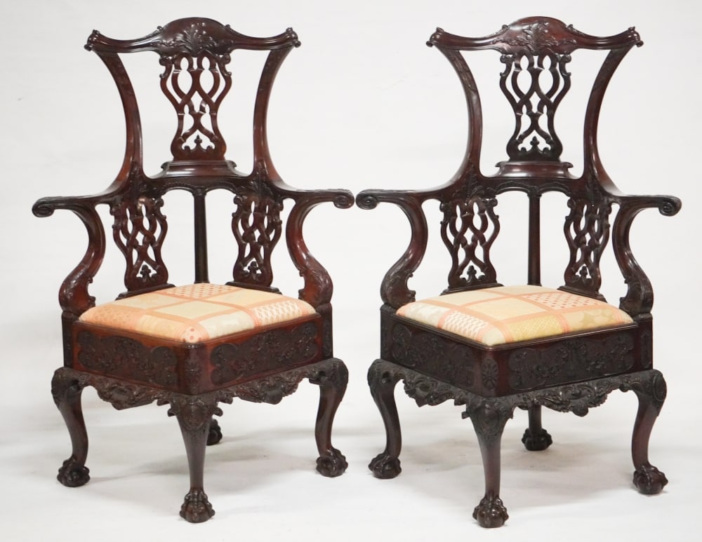 Excellent Pair English Chippendale CarvedMahogany Corner Arm Chairs (1 of 11)