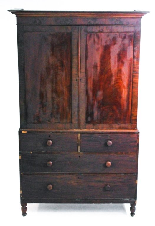 Federal mahogany linen press, South Carolina: Columbia or Camden, circa 1820. yellow pine secondary wood. H91 5/8 W56 3/8" D23 1/8""