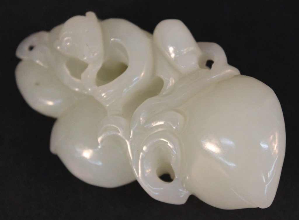 Chinese jade carving of fruit and monkeys: Qing period. H1 5/8" W2 7/8" D1"