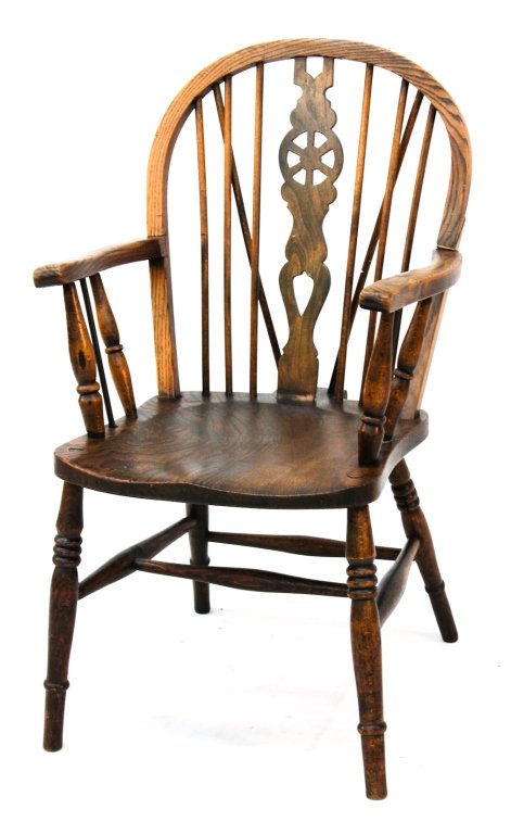 English oak windsor armchair: 19th century. H38" W22 3/4" D20 1/4" California private collection.