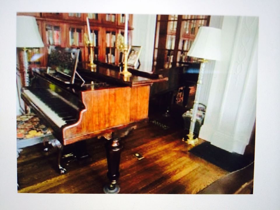 Antique Carved Rosewood Concert Baby Grand Piano: Erard, London, late 19th century. H37 1/2" W55" D88" From a Private Southampton, New York Estate.