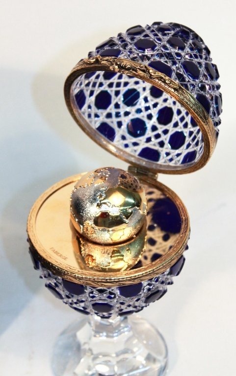 Faberge Crystal Cobalt Cut To Clear Millenium Egg Nov 23 2014