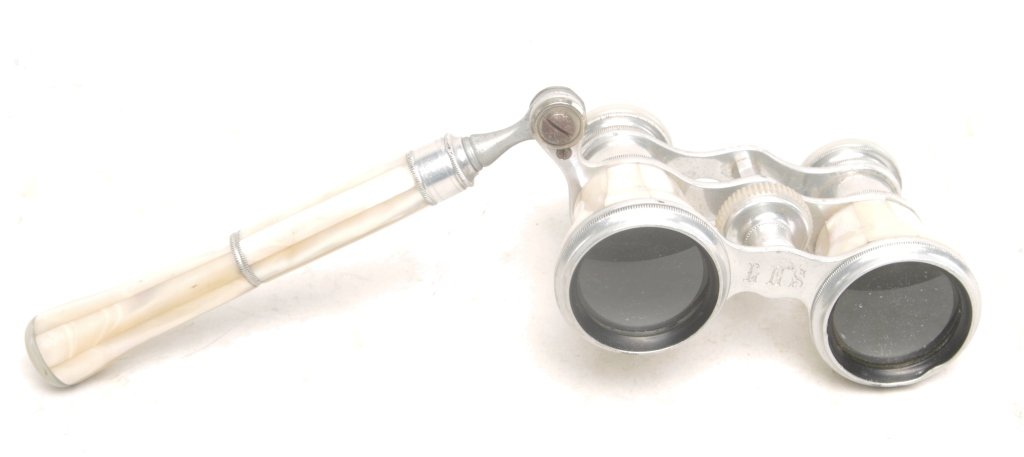 Ladies German Mother of Pearl Opera Glasses: Simon Waldstein in Wien Germany. Main Line Philadelphia Private Collection.