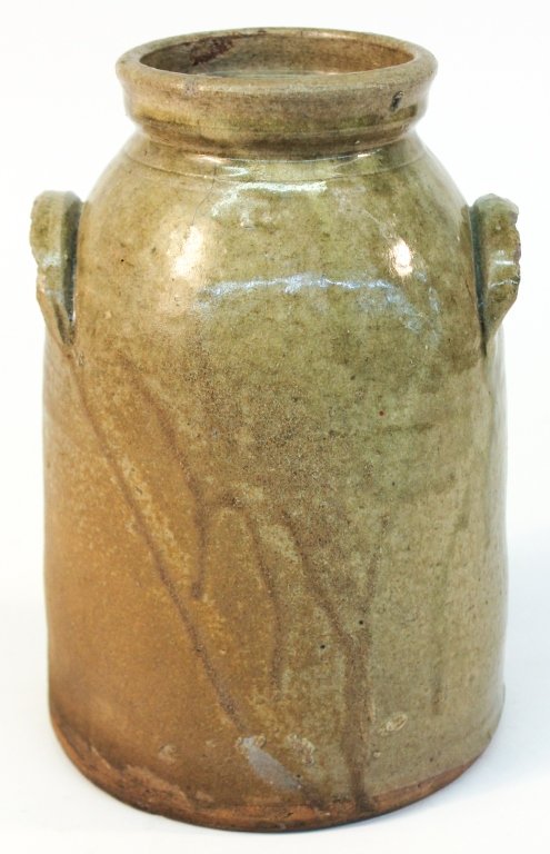 Small Southern Stoneware Storage Jar: Upcountry, South Carolina. attributed to Rich Williams. H10 1/4" From the Private Collection of Mr. & Mrs. Gary Thompson, Travelers Rest, South Carolina.