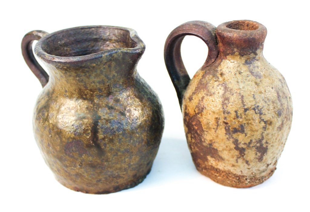 Two Miniature Southern Stoneware Vessels: Upcountry, South Carolina, late 19th century. H3 1/2" H4" From the Private Collection of Mr. & Mrs. Gary Thompson, Travelers Rest, South Carolina.
