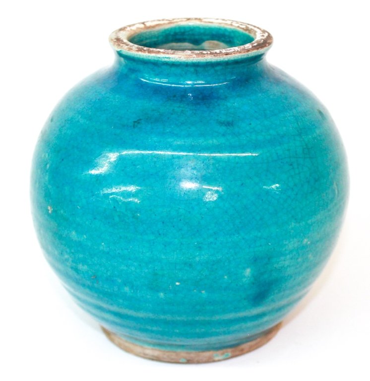 Antique Chinese Porcelain Vase: Tang or Han Dynasty. with fine form and glaze. H6 1/2" W7"