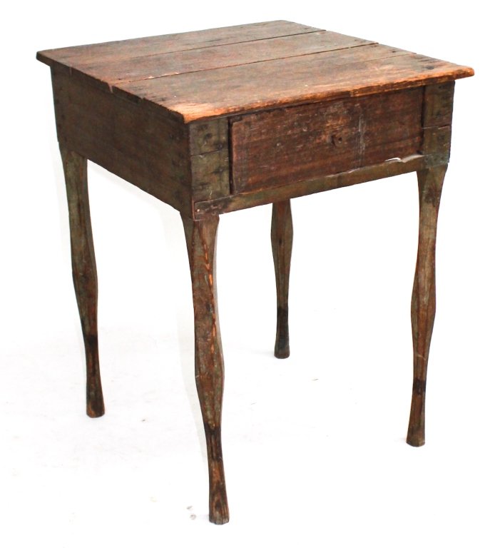 Southern Painted Work Table (1 of 3)