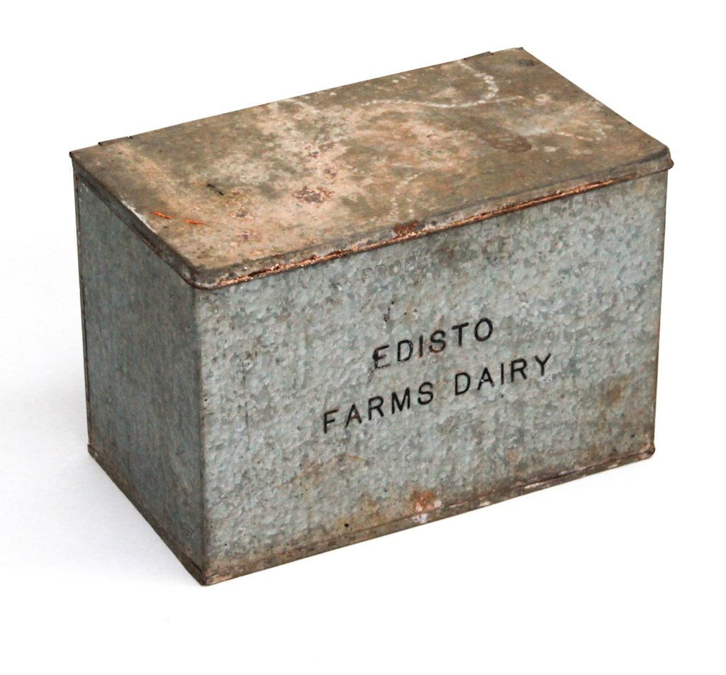 Vintage South Carolina Dairy Box (1 of 1)